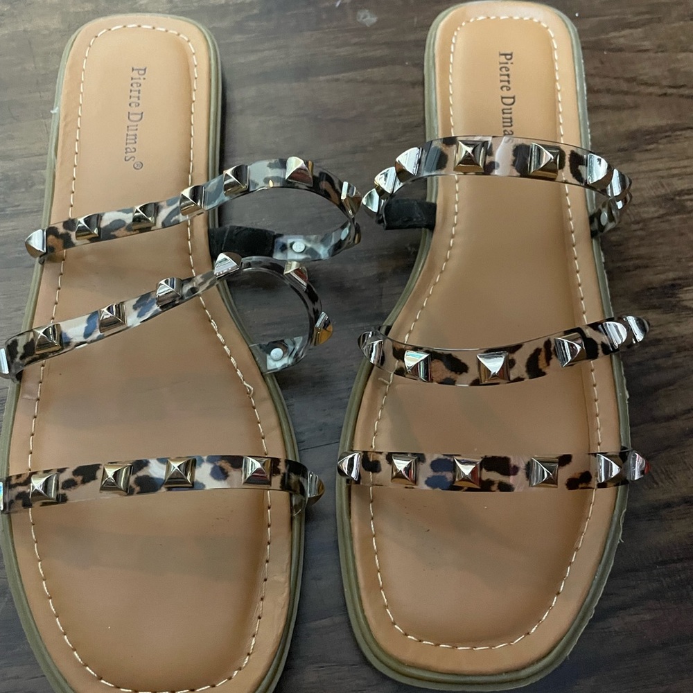 Woman sandals